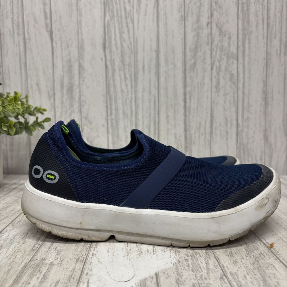 Womens Size 10 Oofos Oomg Slip on Sneakers